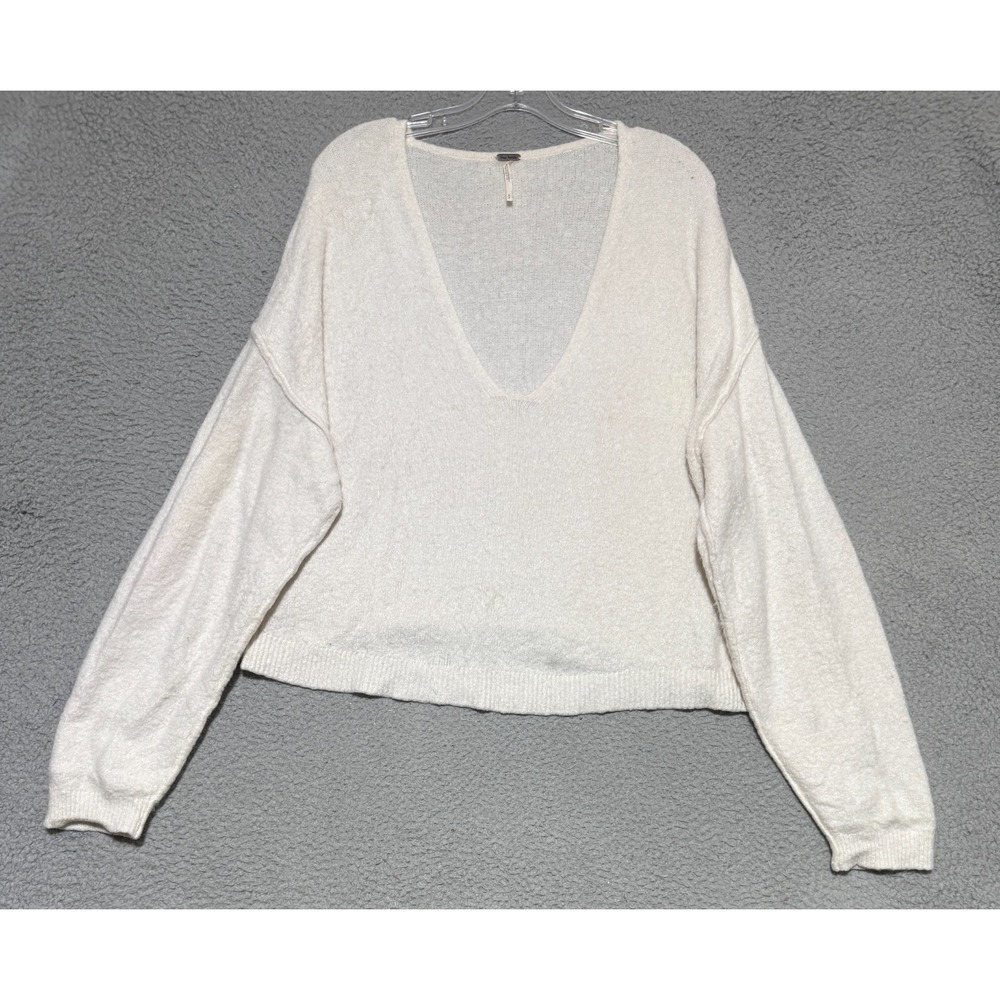 Free People V neck long sleeve Oversized sweater Fuzzy soft Womens Small